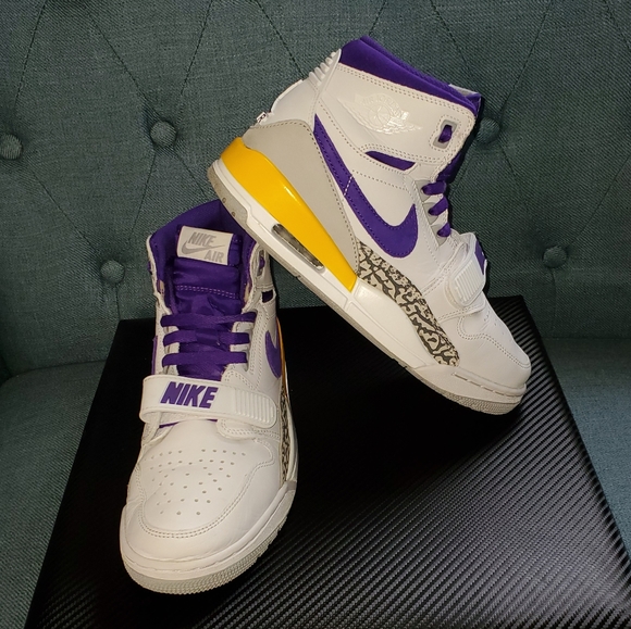 jordan legacy 322